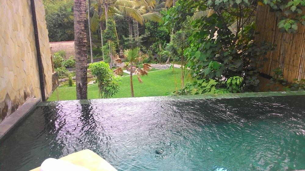Motama Villa Ubud  Luaran gambar